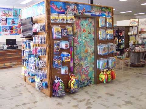 Photo: Bayside Poolmart Cleveland Photo: Bayside Poolmart Cleveland